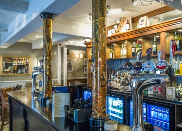 The Groves Inn Knaresborough Exteriör bild